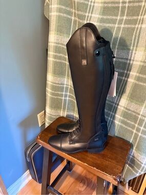 Classic Black Over-the-Knee synthetic Riding Boots new with tags